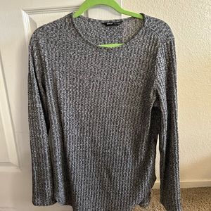 Long sleeve top
